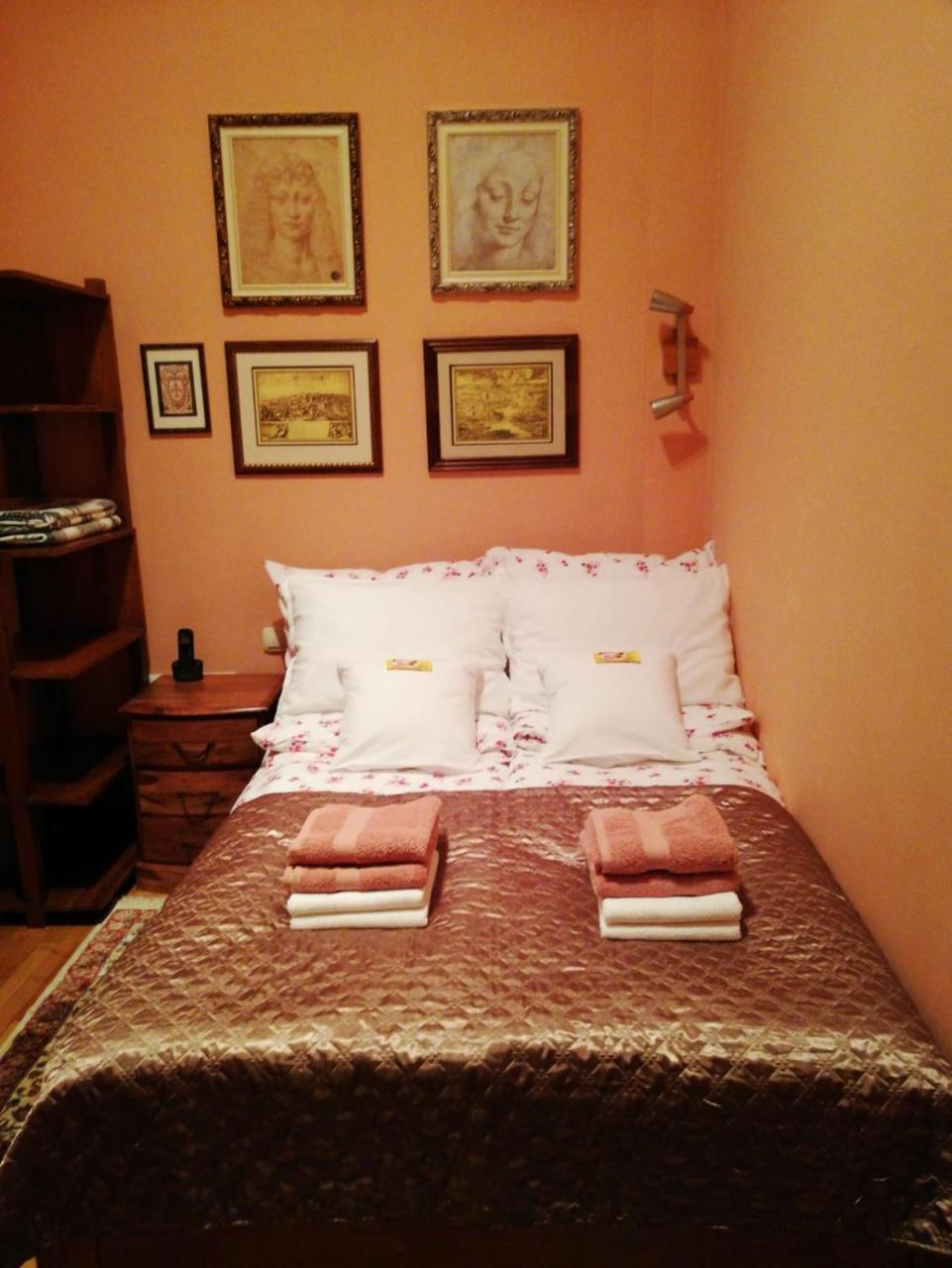 Classic Style Apartment Belgrad Exteriör bild
