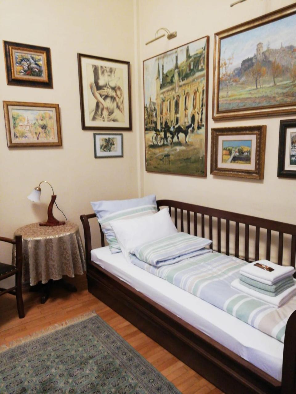Classic Style Apartment Belgrad Exteriör bild